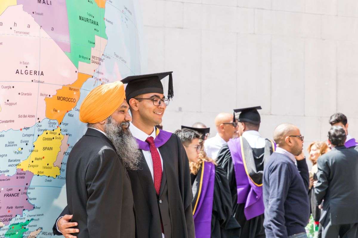 LSE 伦敦政治经济学院 英国留学 G5大学 英商首都集团 One Move Group