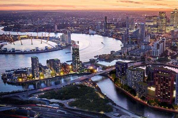 伦敦买房 英国买房 伦敦置业 金丝雀码头 金丝雀码头买房 Canary Wharf South Quay Plaza One Park Drive 10 Park Drive Wardian Aspen Landmark Pinnacle Blackwall reach Poplar riverside Goodluck hope