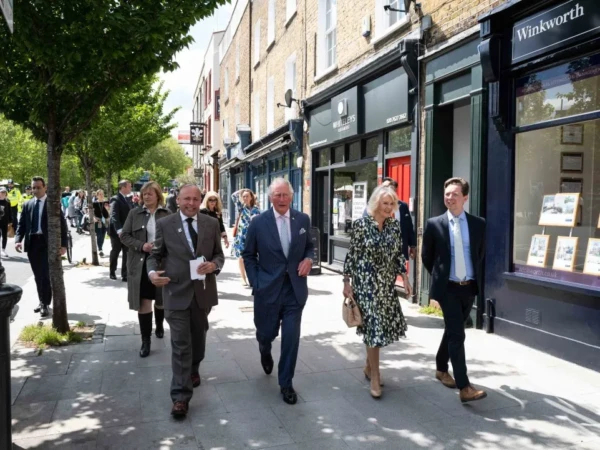 英商首都房产One Move Group 英国伦敦买房租房 房产中介 Waitrose