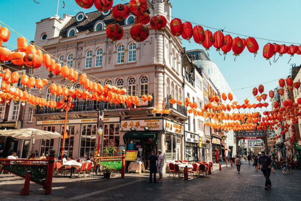 英商首都房产One Move Group 英国伦敦买房租房 房产中介 伦敦旅游