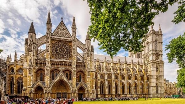 英商首都房产One Move Group 英国伦敦买房租房 房产中介 伦敦旅游